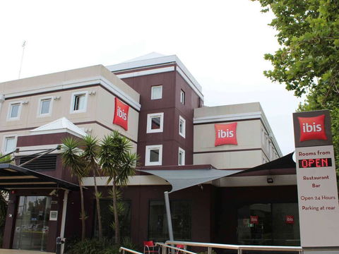 Ibis Newcastle - Accommodation Kalgoorlie 0
