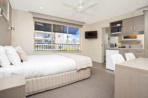 Manly Paradise Motel & Apartments - Accommodation Kalgoorlie 14