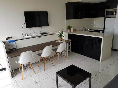 Manly Central Executive - Accommodation Kalgoorlie 8