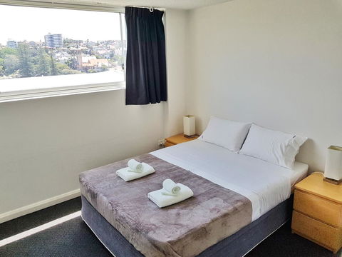 Manly Central Executive - Accommodation Kalgoorlie 13