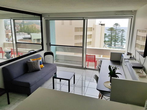 Manly Central Executive - Accommodation Kalgoorlie 4