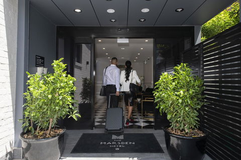 Holiday Inn & Suites - Parramatta Marsden Street, An IHG Hotel - Accommodation Kalgoorlie 12