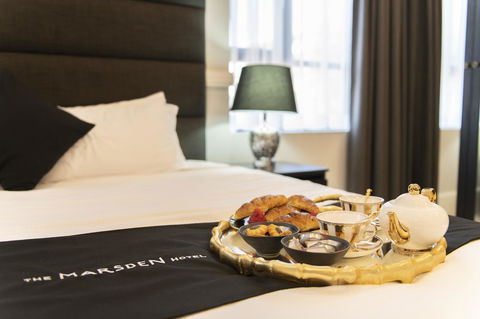 Holiday Inn & Suites - Parramatta Marsden Street, An IHG Hotel - Accommodation Kalgoorlie 0