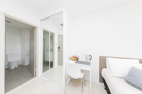 Dixon Residences - Accommodation Kalgoorlie 21