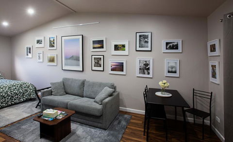 Pound Creek Gallery - Accommodation Kalgoorlie 3