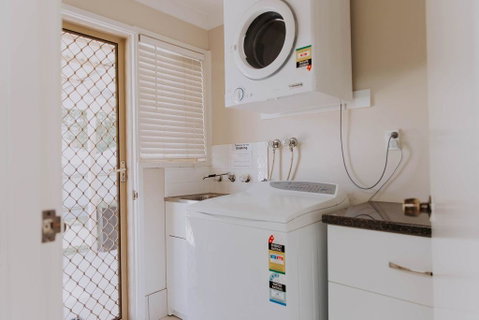 Central Wagga Self Catering Apartment - Accommodation Kalgoorlie 12