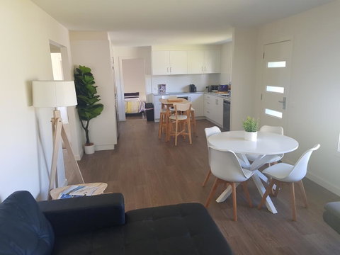 Golden Hill Cottage - Accommodation Kalgoorlie 8