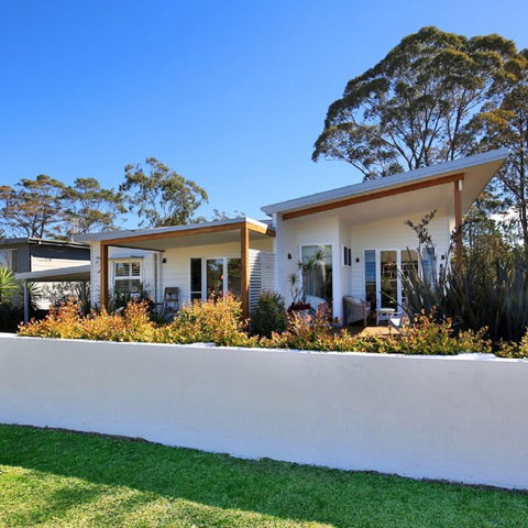 Jervis Bay Beach Shack I Pet Friendly - Accommodation Kalgoorlie 1