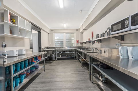 Ady's Place Backpackers, Sydney - Accommodation Kalgoorlie 9