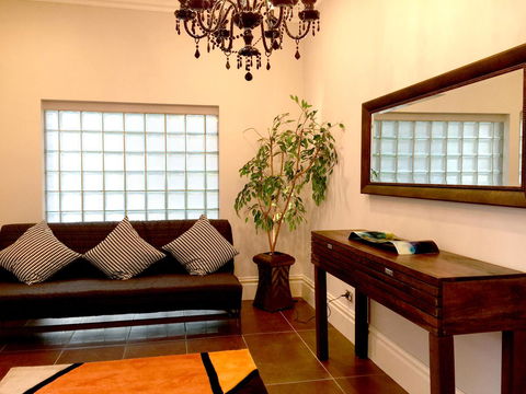 Luxury House In Bondi Junction - Accommodation Kalgoorlie 7
