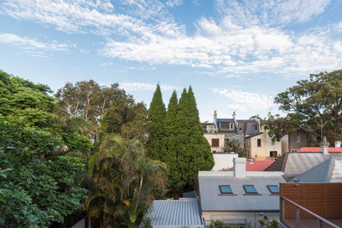 Nobbs Â· Executive 2 Storey Sydney Apartment With Pool - Accommodation Kalgoorlie 17