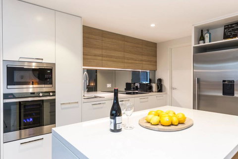 Nobbs Â· Executive 2 Storey Sydney Apartment With Pool - Accommodation Kalgoorlie 3