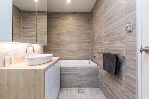 Nobbs Â· Executive 2 Storey Sydney Apartment With Pool - Accommodation Kalgoorlie 8