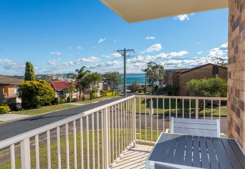 Ronald Avenue 1/65 - Shoal Bay - Accommodation Kalgoorlie 3
