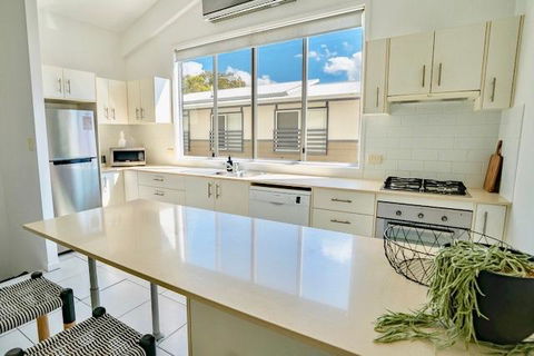 Hastings By The Sea - Accommodation Kalgoorlie 8