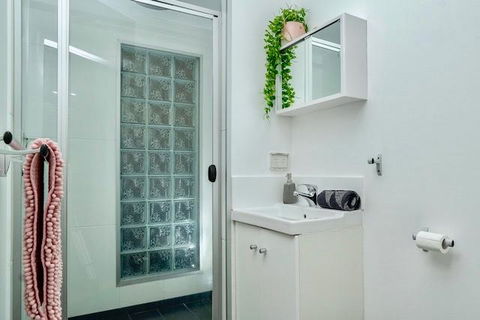 Hastings By The Sea - Accommodation Kalgoorlie 17