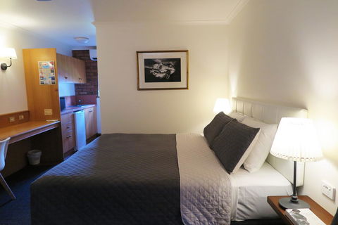 Summerhill Motor Inn - Accommodation Kalgoorlie 4