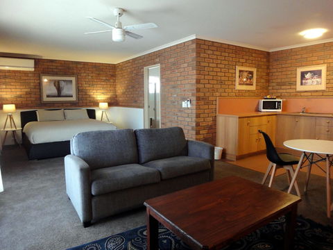 Summerhill Motor Inn - Accommodation Kalgoorlie 35