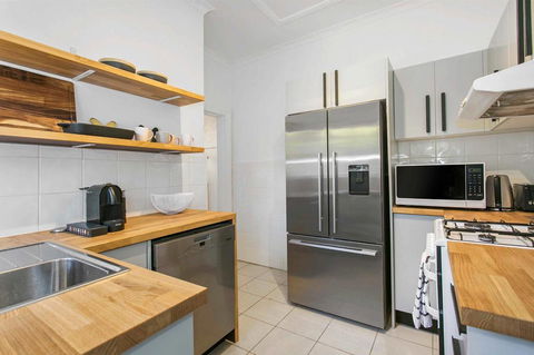 Seaspray - Manly Beach Apartment Close To The Sand - Accommodation Kalgoorlie 7