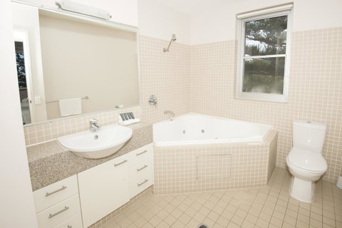 Grandview Apartments - Accommodation Kalgoorlie 37