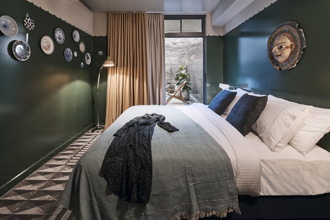 The Collectionist Newtown - Accommodation Kalgoorlie 30