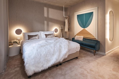 The Collectionist Newtown - Accommodation Kalgoorlie 26