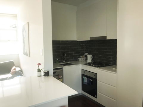 Woollahra Gem, Spectacular Views And Garden Paradise - Accommodation Kalgoorlie 3