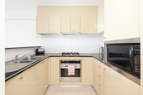 Waterfront Apartment On Sydney Harbour - Accommodation Kalgoorlie 8