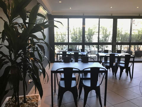 Hotel Hacienda - Accommodation Kalgoorlie 11