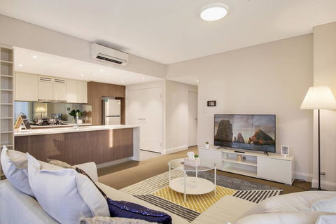 Stunning Sunset Water View 2BEDs On High Rises - Accommodation Kalgoorlie 1