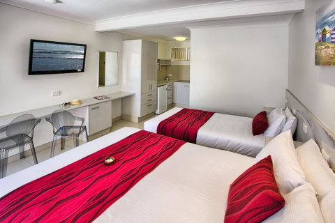 Hibiscus Motel - Accommodation Kalgoorlie 0