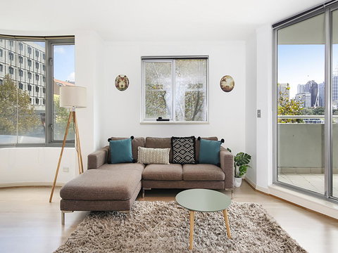 Lower Bridge And Sails - Executive 2BR Darlinghurst Apartment With Balcony And Rooftop Views - Accommodation Kalgoorlie 4