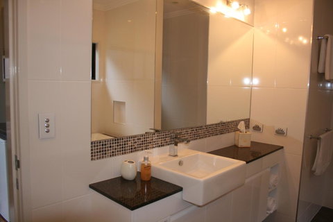 Aabi's At Byron - Accommodation Kalgoorlie 43