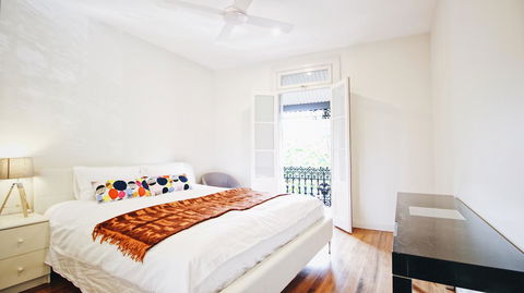 Cozy 5 Bed House In Sydney - Accommodation Kalgoorlie 24