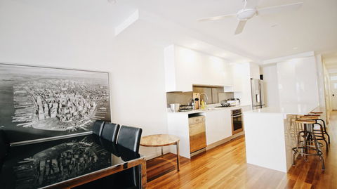 Cozy 5 Bed House In Sydney - Accommodation Kalgoorlie 5