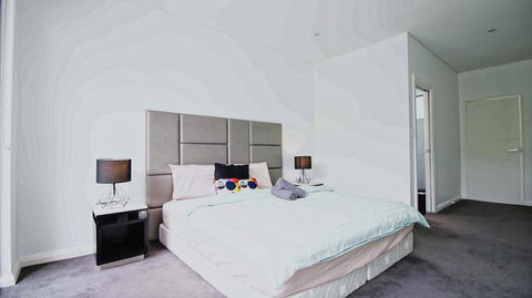 Cozy 5 Bed House In Sydney - Accommodation Kalgoorlie 1