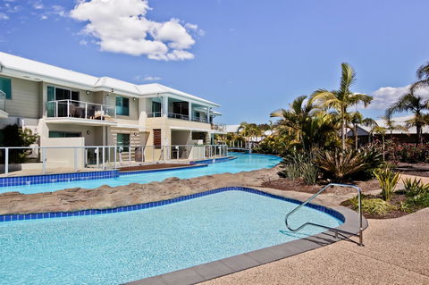 Pacific Blue, Salamander Bay - Accommodation Kalgoorlie 0