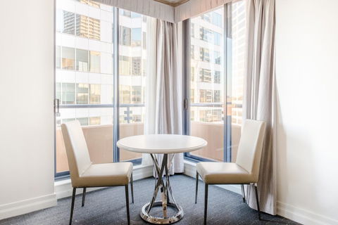 Seasons Harbour Plaza - Accommodation Kalgoorlie 1