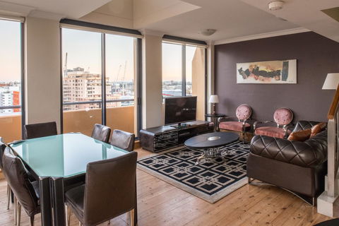 Seasons Harbour Plaza - Accommodation Kalgoorlie 13
