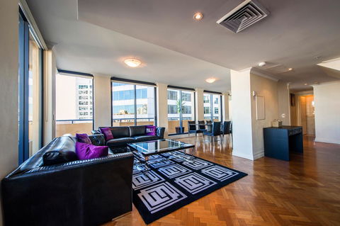 Seasons Harbour Plaza - Accommodation Kalgoorlie 26