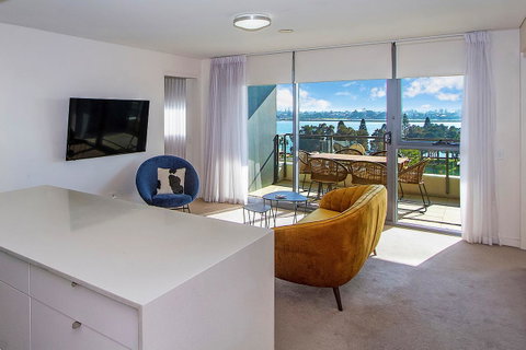 Terminus Apartment Hotel, Ascend Hotel Collection - Accommodation Kalgoorlie 1