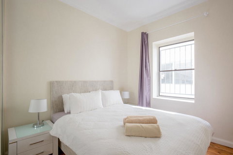 Ultimate Bondi Escape #2 - A Bondi Beach Holiday Home - Accommodation Kalgoorlie 3