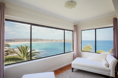 Ultimate Bondi Escape #2 - A Bondi Beach Holiday Home - Accommodation Kalgoorlie 0