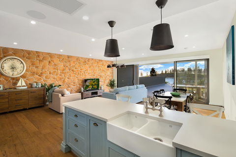 Belle Vue- Penthouse At Black Beach - Accommodation Kalgoorlie 4