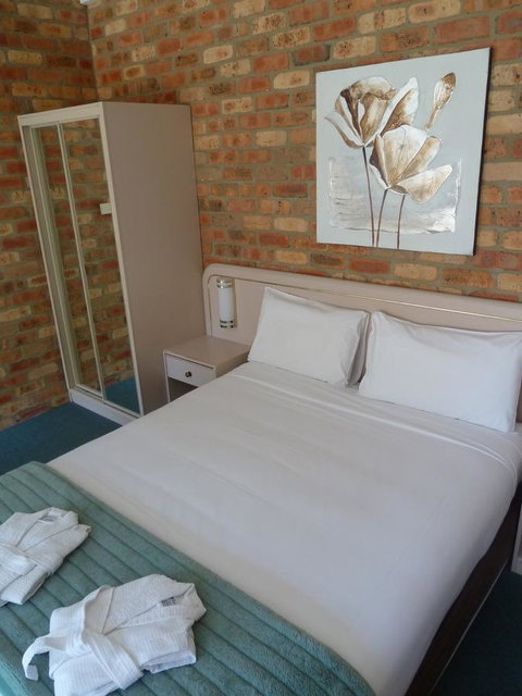 Mollymook Surfbeach Motel & Apartments - Accommodation Kalgoorlie 12