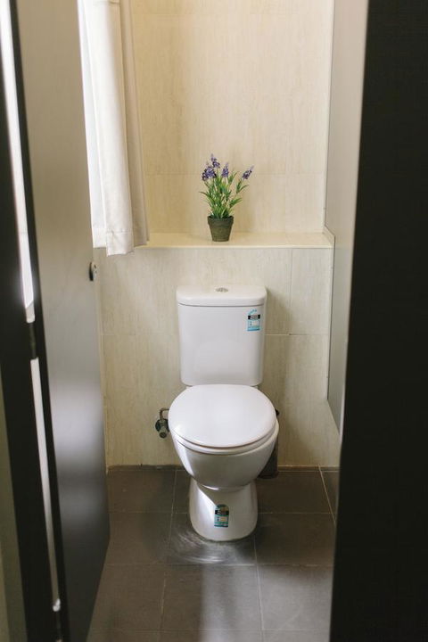Mad Monkey Broadway - Accommodation Kalgoorlie 32
