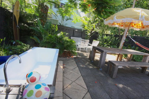 Gidget's Surf Shack - Accommodation Kalgoorlie 8