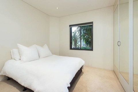 STUNNING MANLY VIEWS - Accommodation Kalgoorlie 8