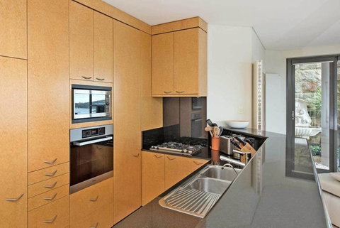 STUNNING MANLY VIEWS - Accommodation Kalgoorlie 11