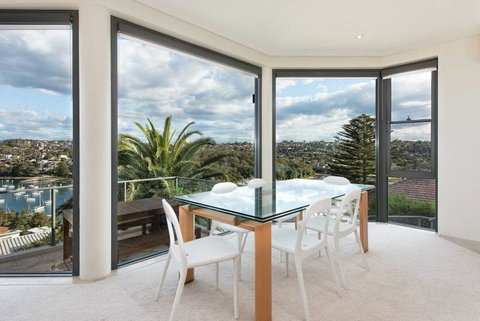 STUNNING MANLY VIEWS - Accommodation Kalgoorlie 5